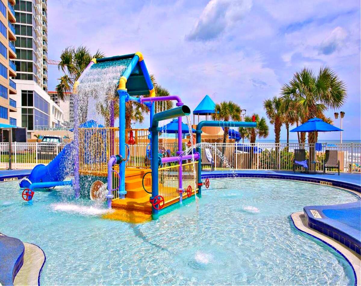 1 Bedroom Direct Oceanfront Condo Wyndham Ocean Walk Resort - Daytona Funland 703 Daytona Beach Exterior photo